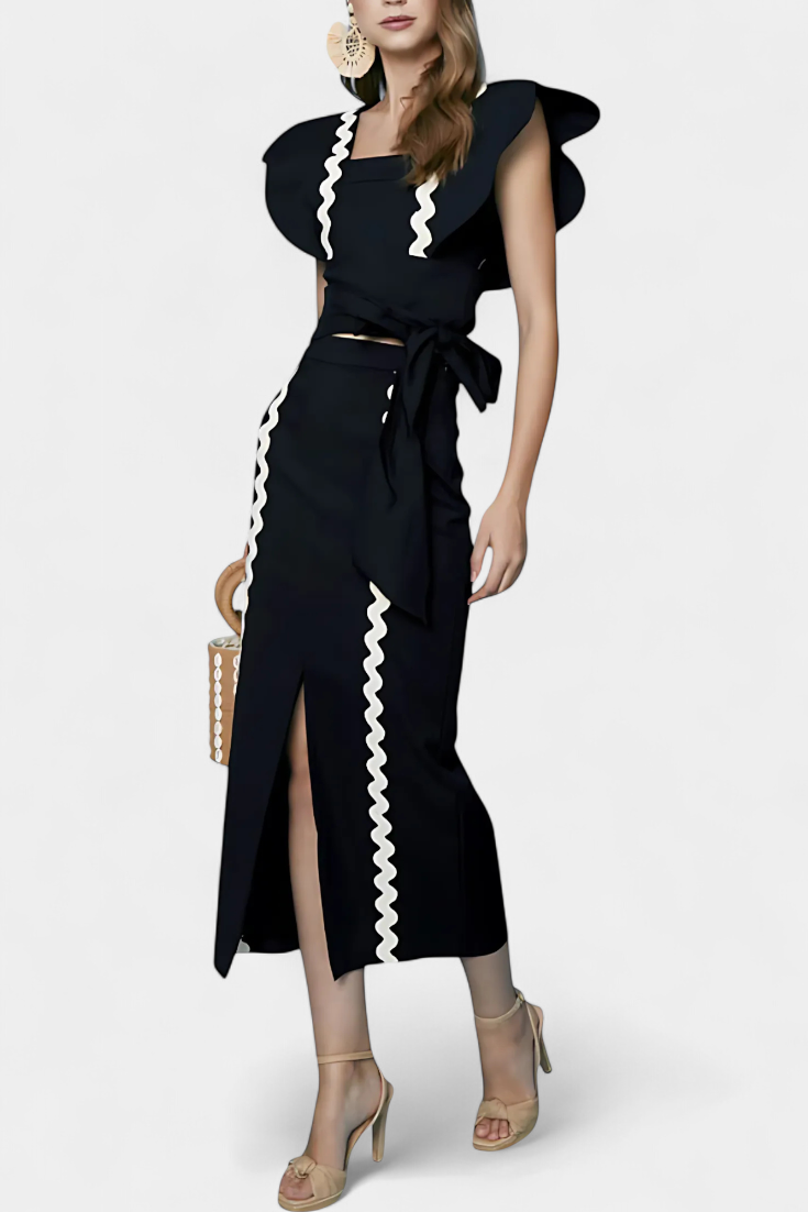 Fabiana Elegant Top with Ruffles and Contrast Stitching