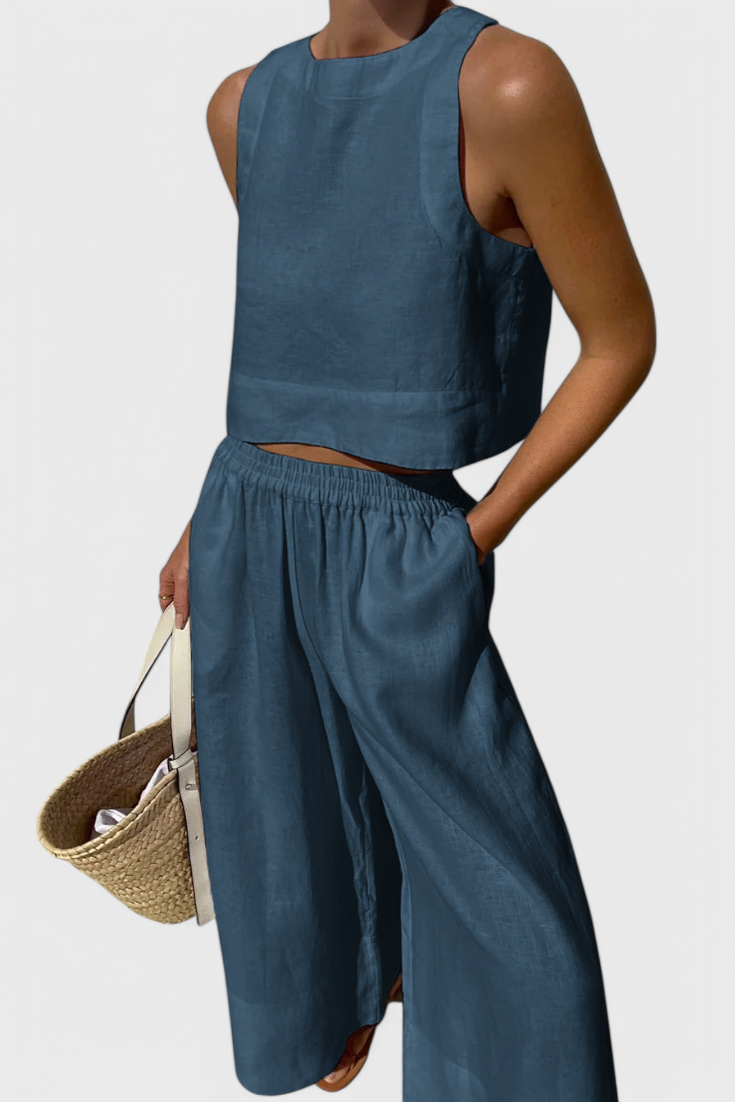 Avelina Minimalist Set in Lightweight Cotton and Linen