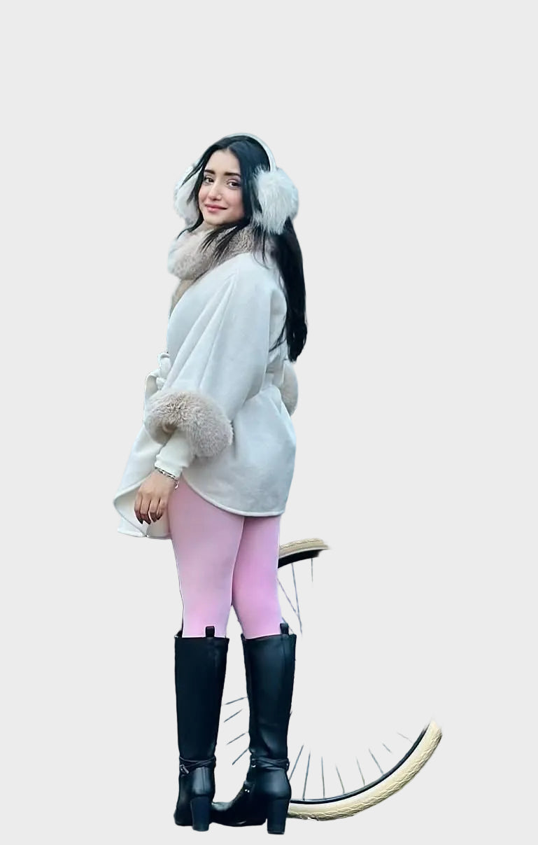 Violetta | Luxurious Winter Capes with Fur Details in Beige