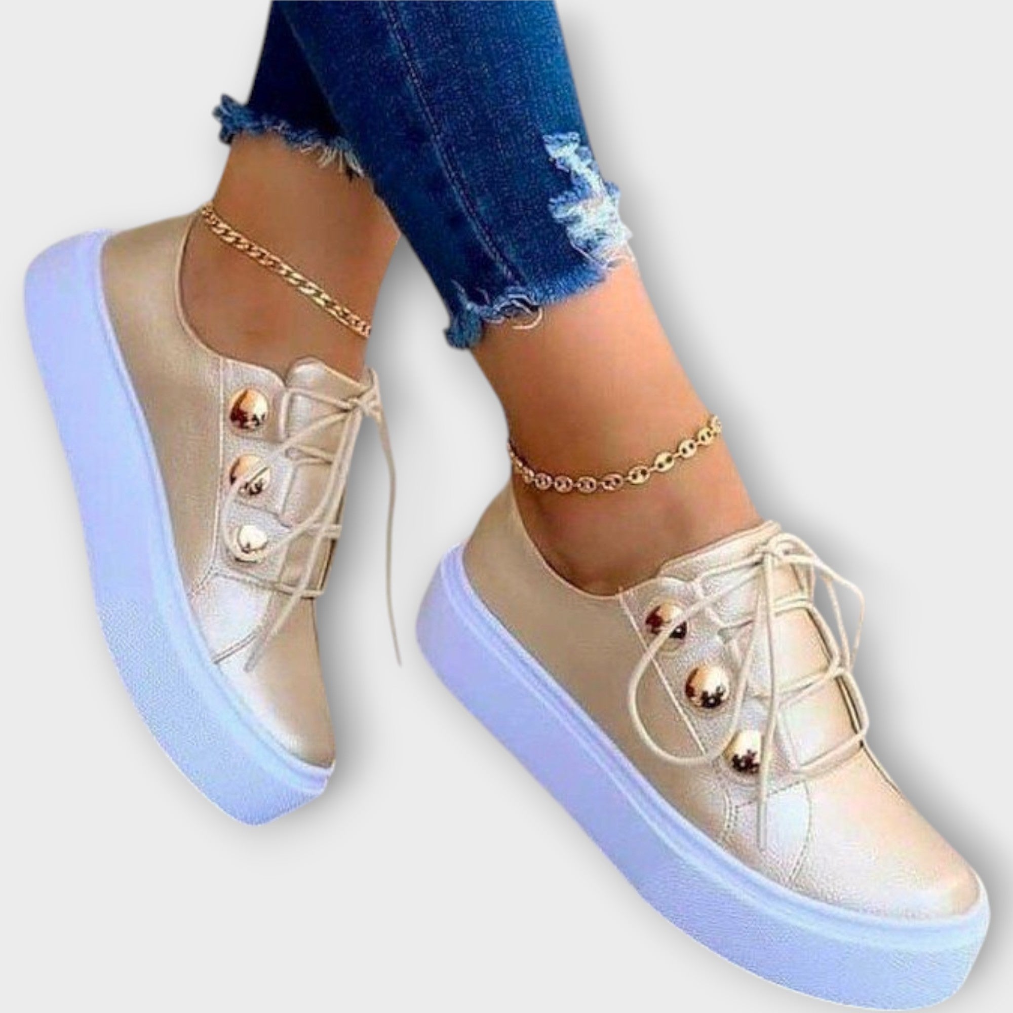 Stylish Sneakers with Minimal Design
