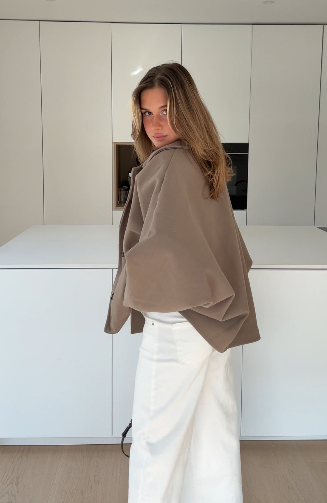 Oversized jacket in cinnamon color