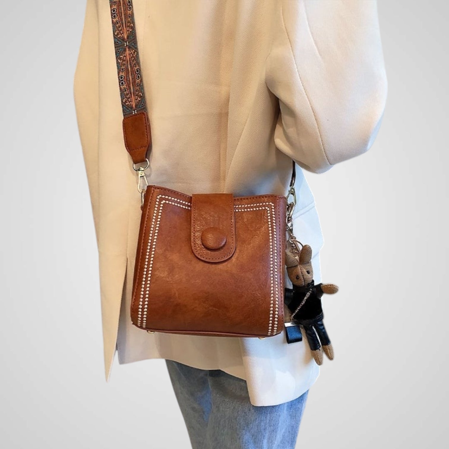 Urine | Retro Bag with Adjustable Wide Shoulder Strap