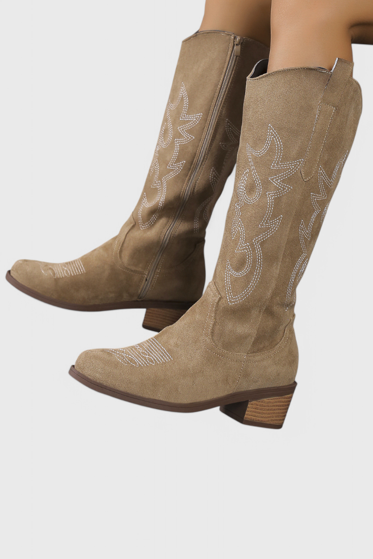 Elka Western Cowboy Boots in Suede