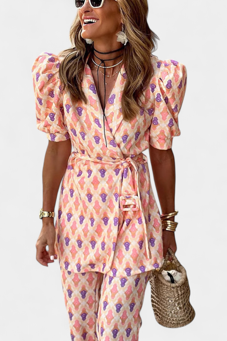 Araceli Set with Print, Blazer and Bell-Bottom Pants