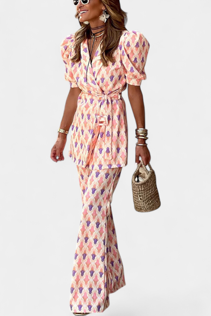 Araceli Set with Print, Blazer and Bell-Bottom Pants