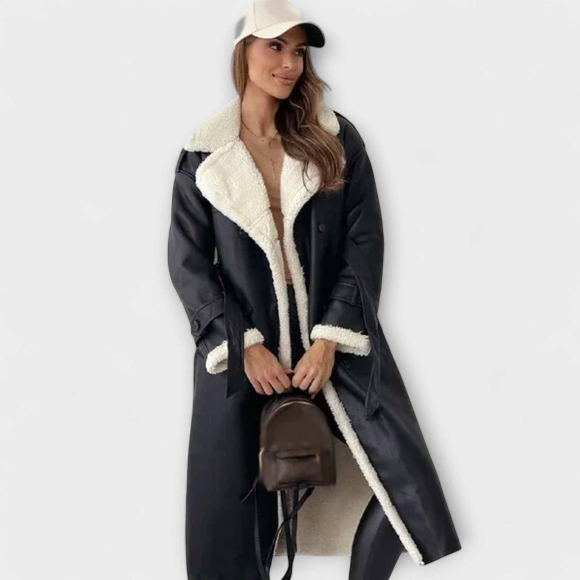 Maria – Classic long coat with fleece lining and fur collar