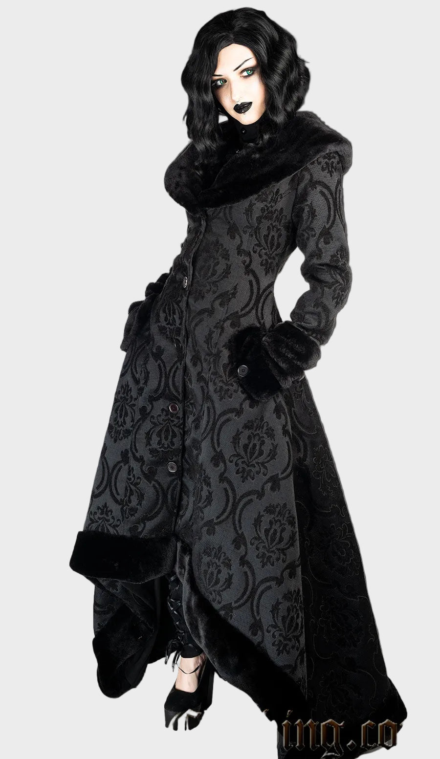 Sora | Black Pocket Winter Coat