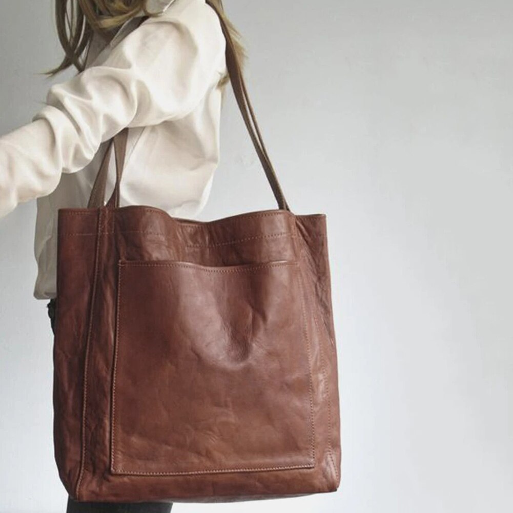 Kreta - A stylish and practical shoulder bag