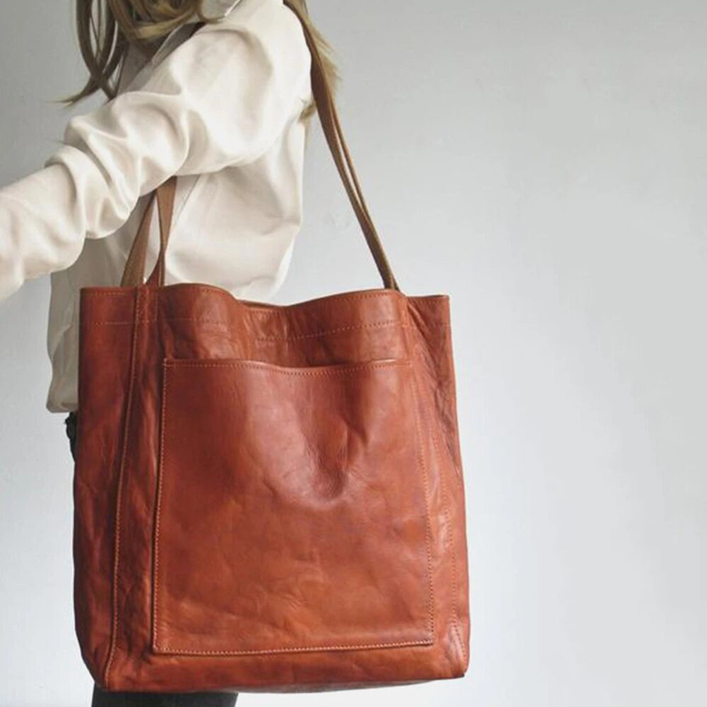 Kreta - A stylish and practical shoulder bag