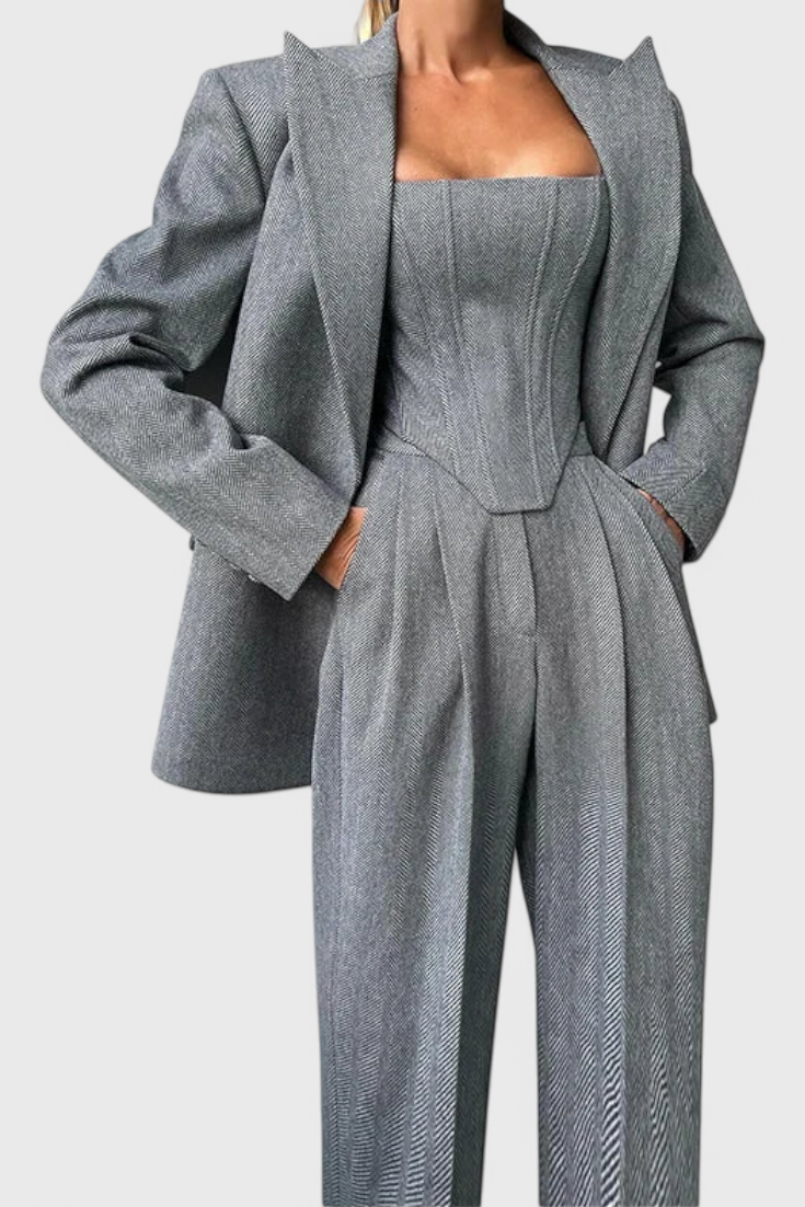 Evena Pantsuit for Confident Elegance