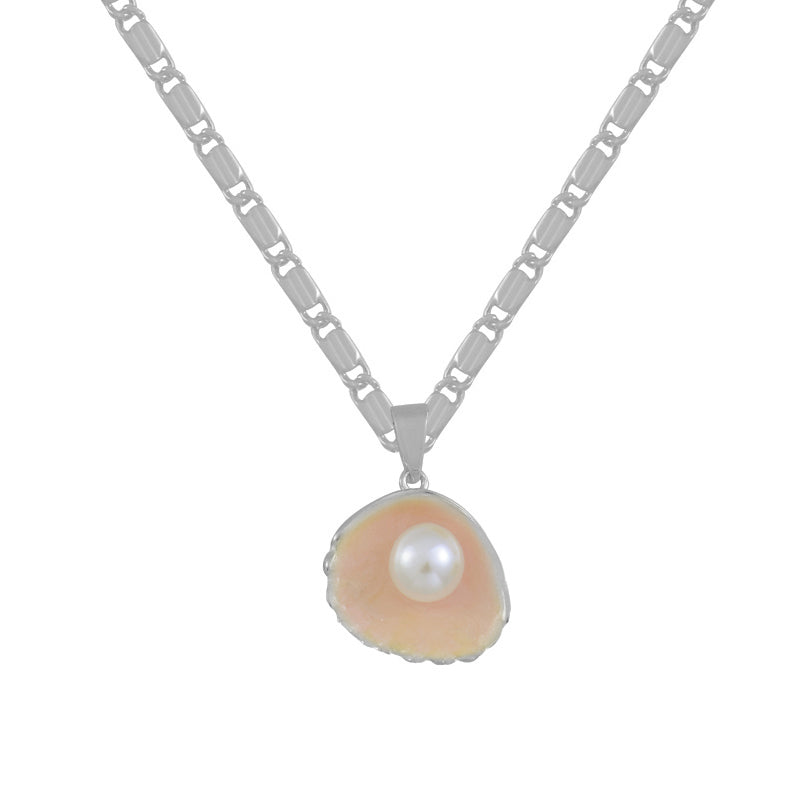 Shell Pattern Necklace