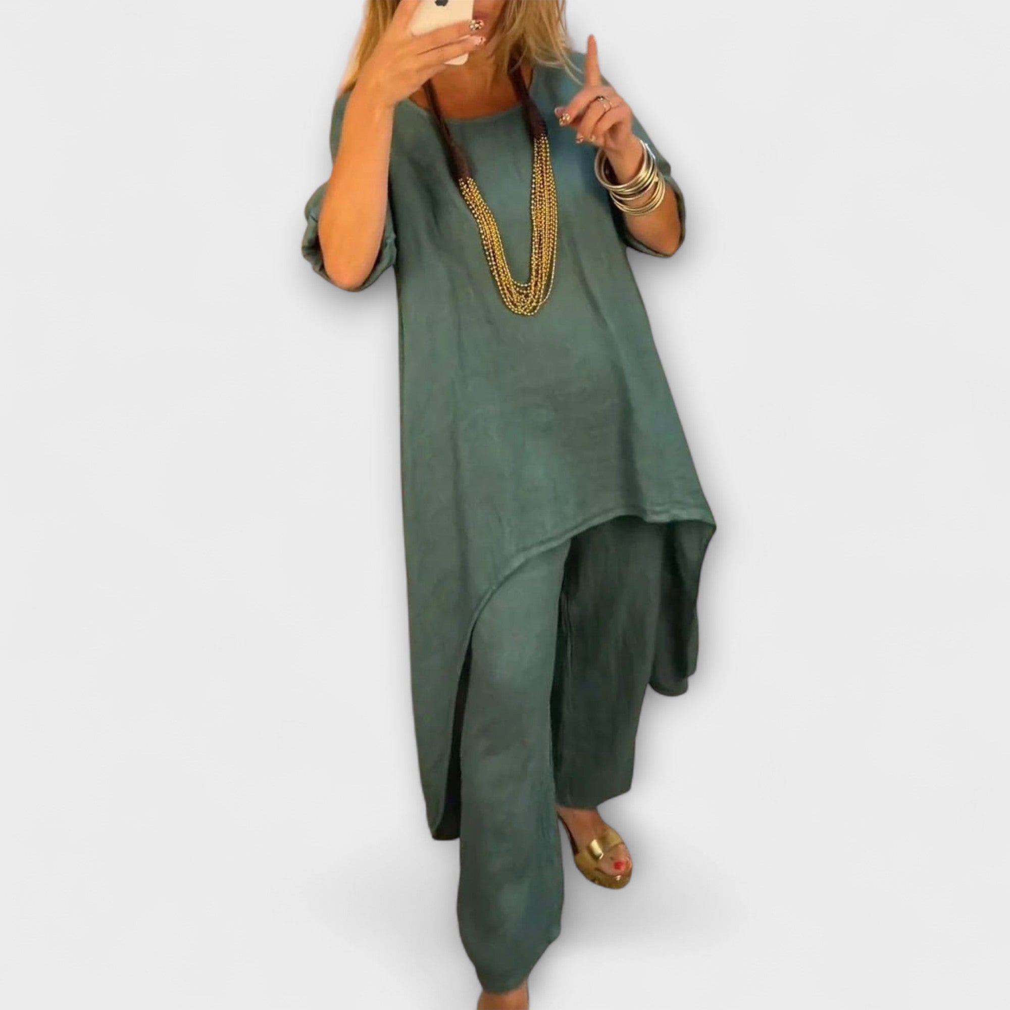 Tabea - Linen dress with round neckline