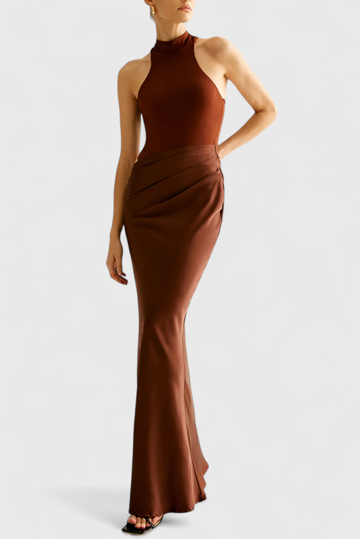 Mafalda Maxi Dress with Tank Top Style and Slim Silhouette
