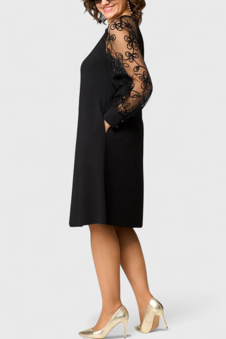Bellezza Lace Dress with Long Sleeves and Round Neckline
