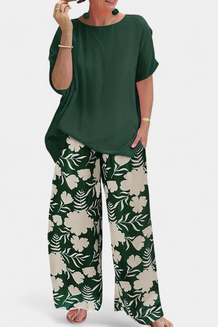 Aivy Floral Two-Piece Set with a Relaxed Feel