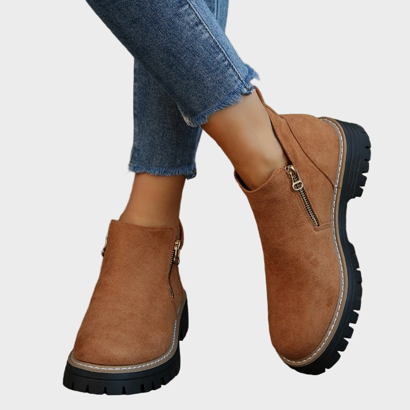 Thalyanna | Orthopedic Boots