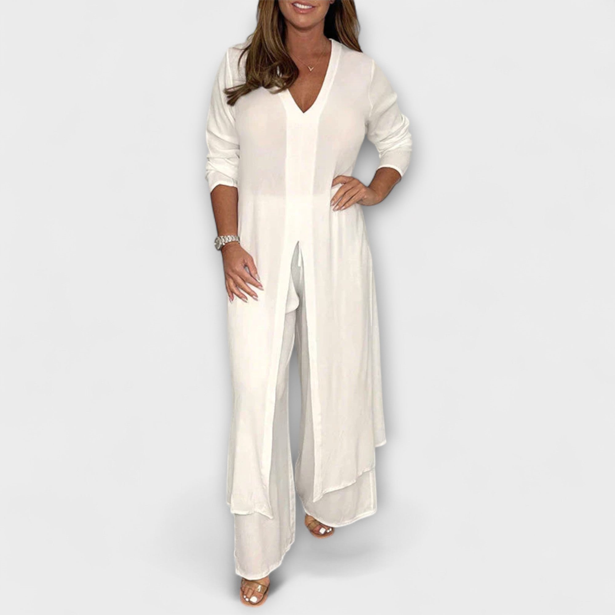 Elegant three-piece outfit for women
